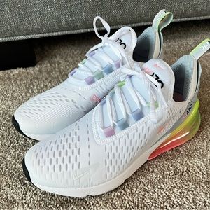 Nike Air Max 270 SE